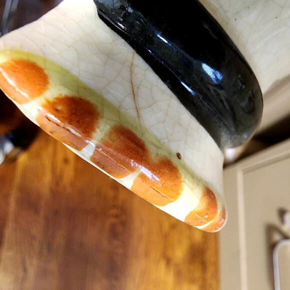 Stunning 1940s Floral Bird Urn Wall Pocket -Hand Painted Japan 7.25” Collectible - Picture 8 of 10